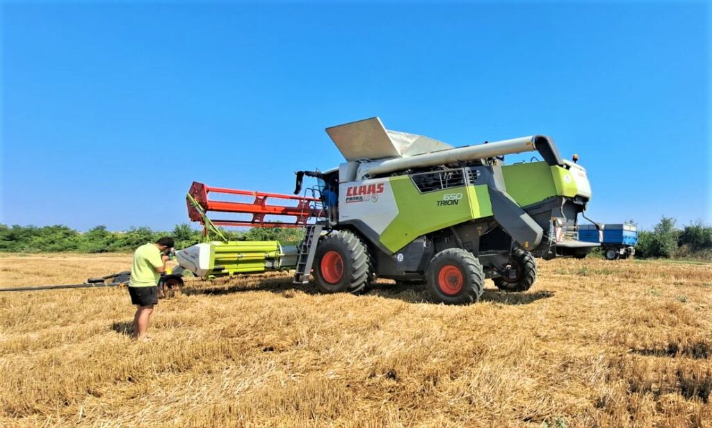 CLAAS TRION 650