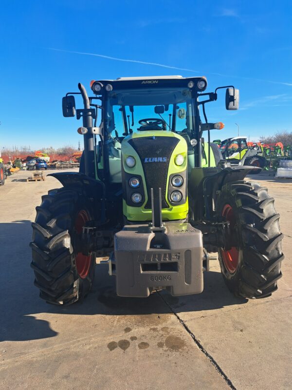 Трактор марка CLAAS модел  ARION 440 - Image 8