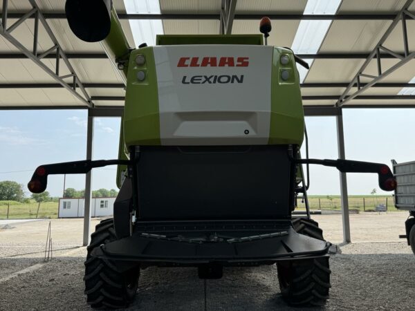 Зърнокомбайн марка CLAAS модел LEXION 670 - Image 9