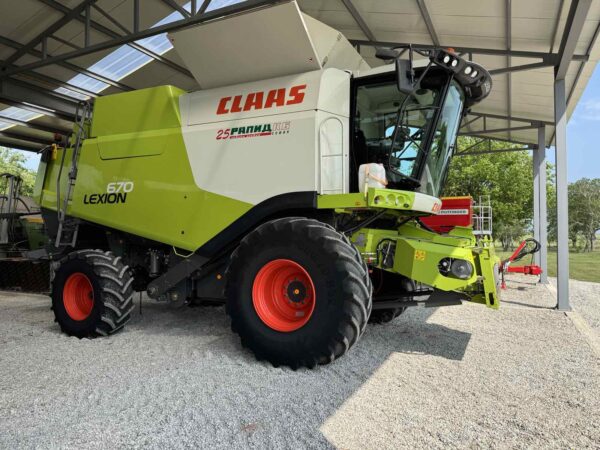 Зърнокомбайн марка CLAAS модел LEXION 670 - Image 13