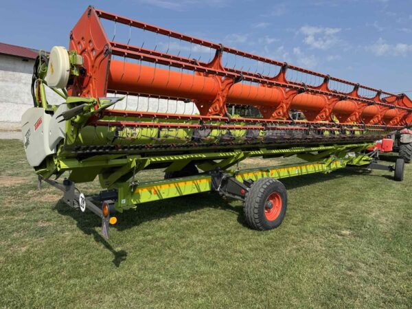 Зърнокомбайн марка CLAAS модел LEXION 670 - Image 22