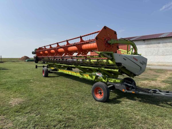 Зърнокомбайн марка CLAAS модел LEXION 670 - Image 23