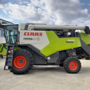 Зърнокомбайн марка CLAAS модел TRION 640
