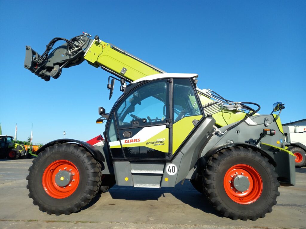 Телескопичен товарач CLAAS Scorpion 960 Varipower
