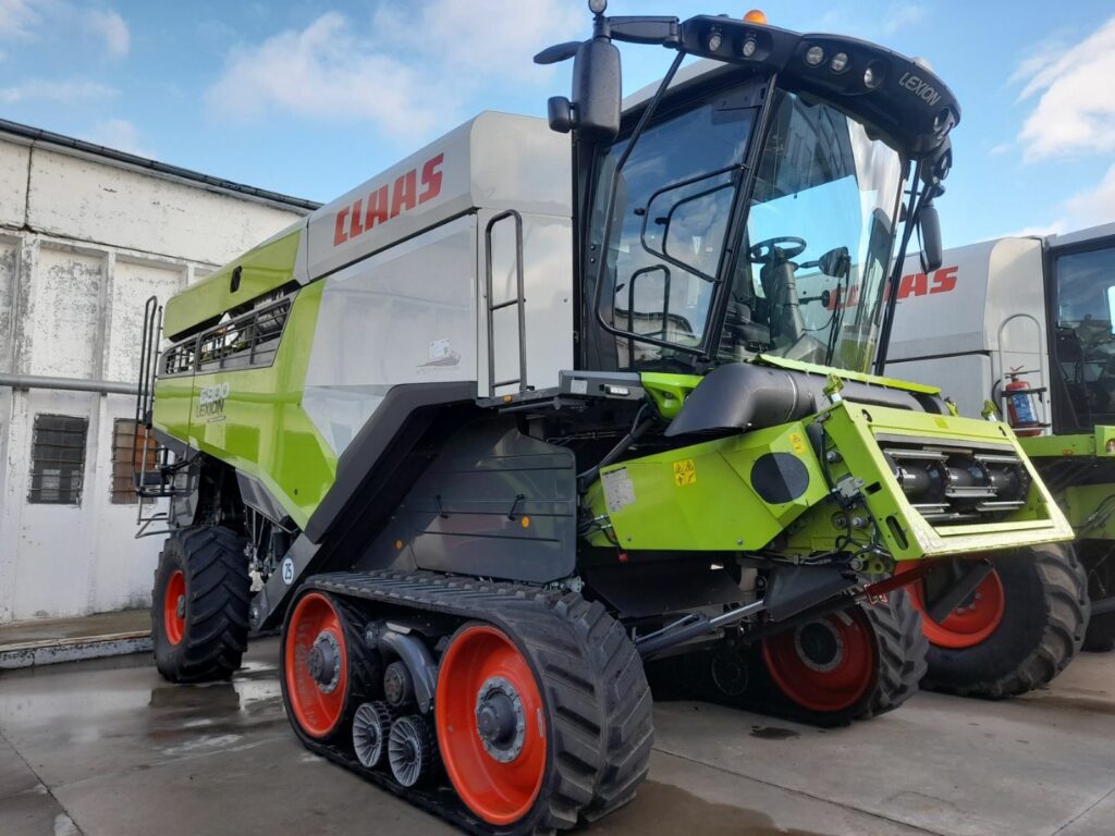 Зърнокомбайн CLAAS LEXION 6800 TT