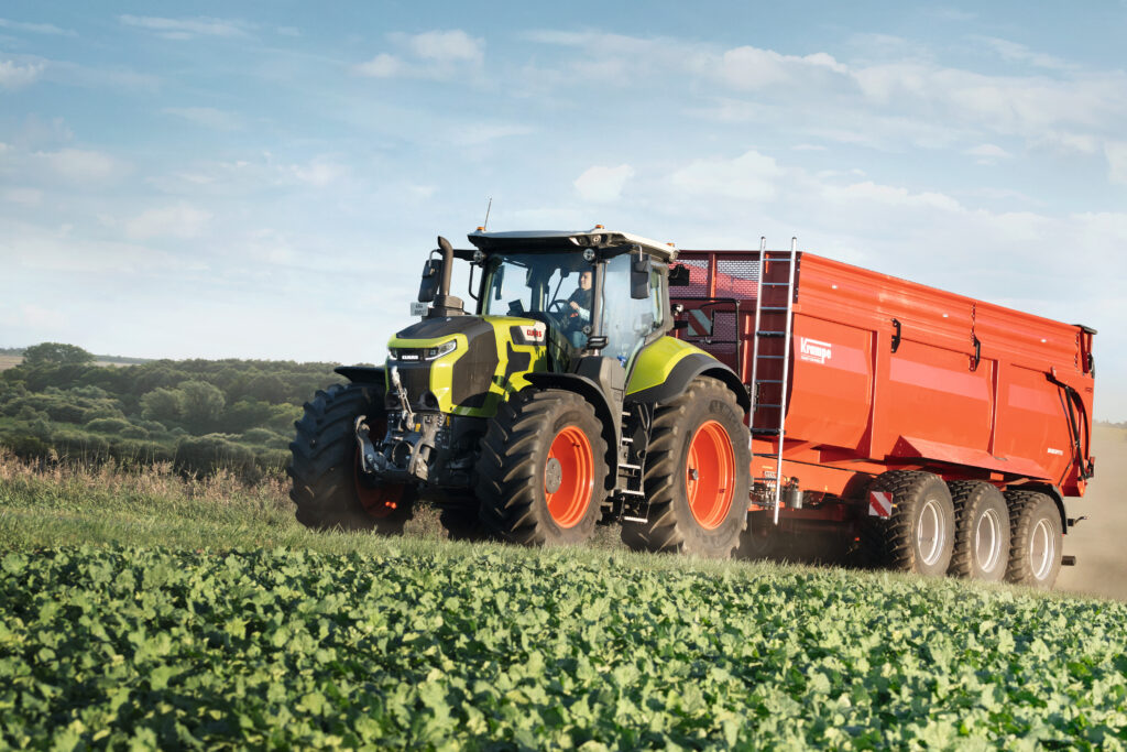 CLAAS AXION 9