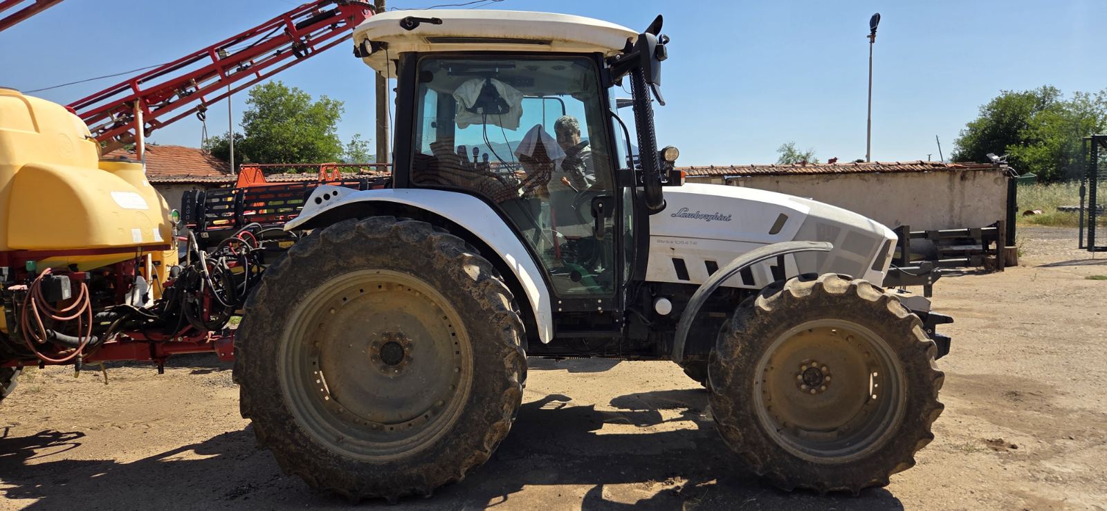 Трактор марка Lamborghini модел Strike 105.4 T4i - Image 8