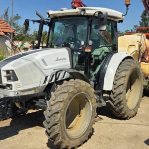 Трактор марка Lamborghini модел Strike 105.4 T4i