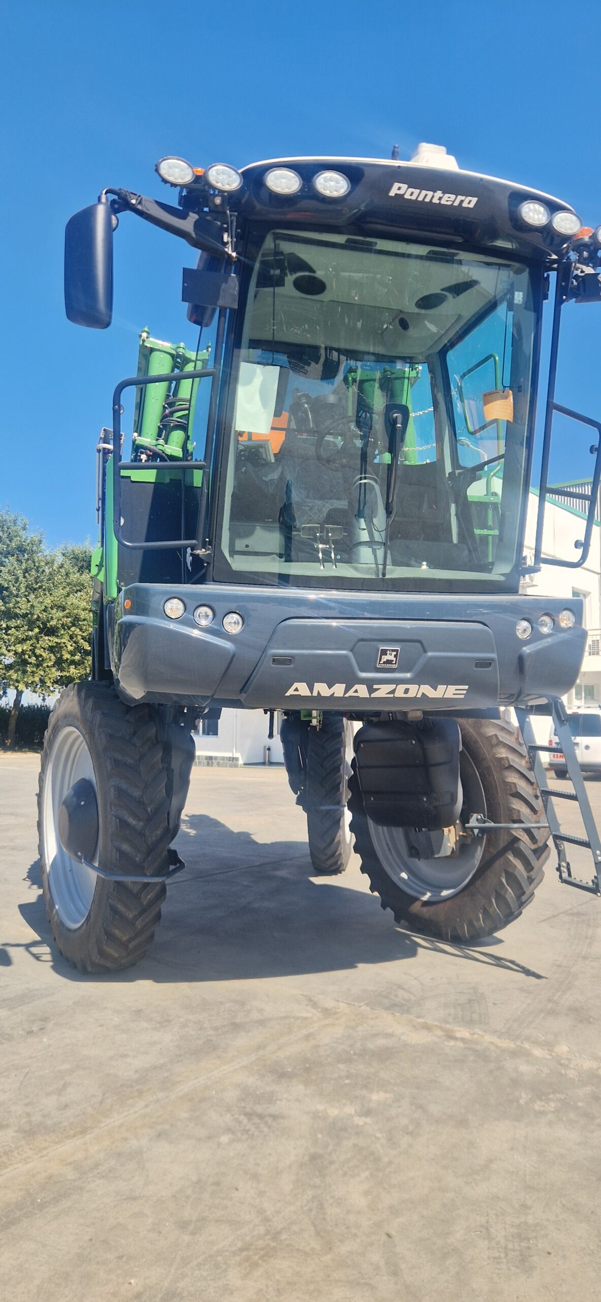 Самоходна пръскачка марка AMAZONE модел PANTERA 4504 H+ - Image 7