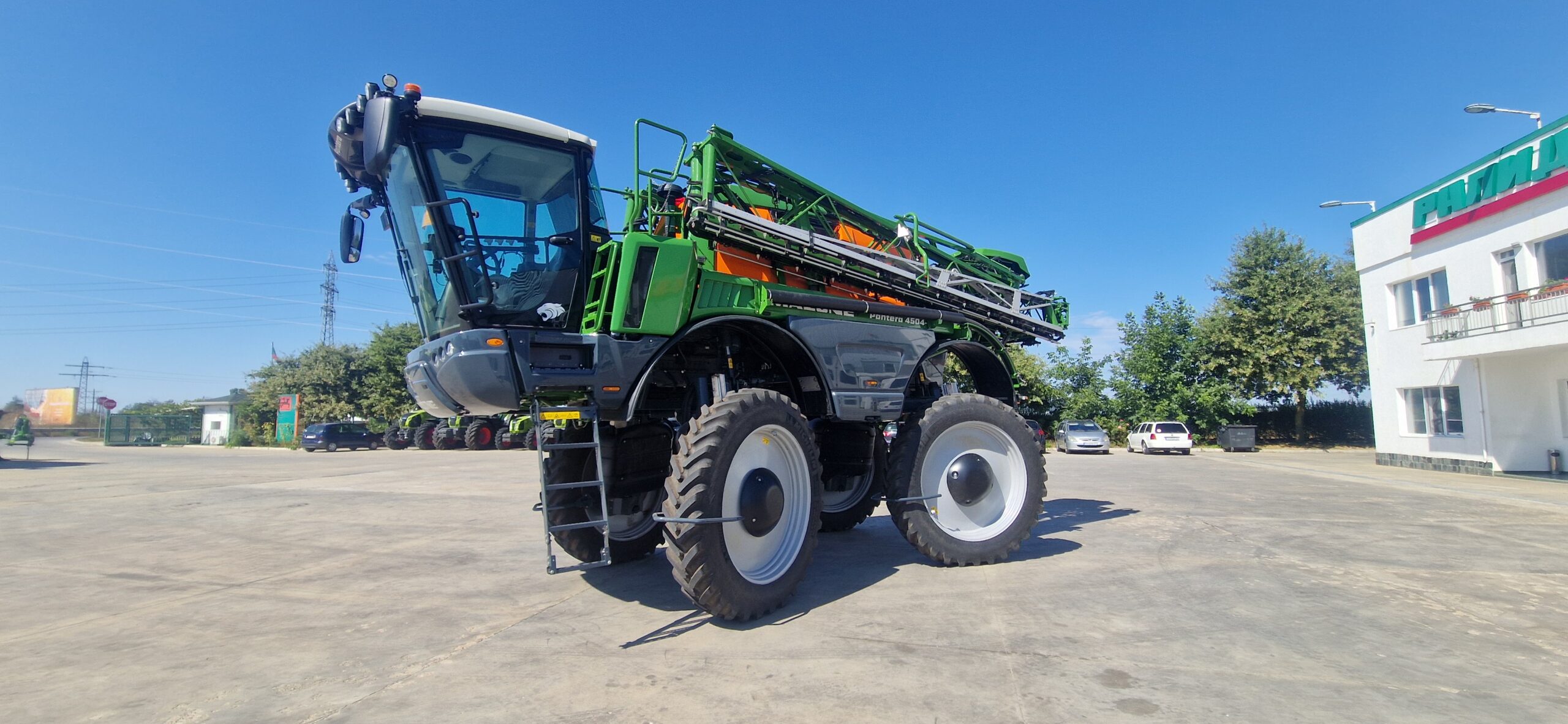 Самоходна пръскачка марка AMAZONE модел PANTERA 4504 H+ - Image 8